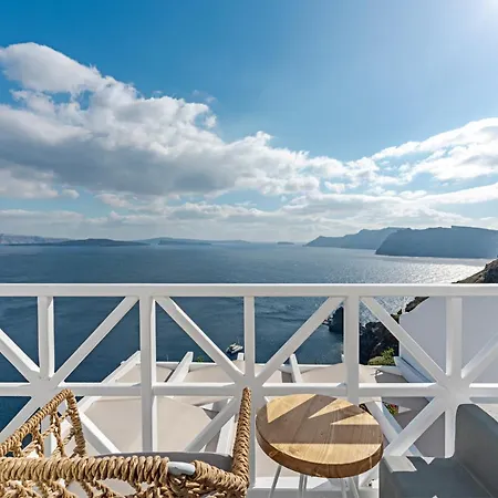 Helianthus Dream Homes Oia (Santorini)