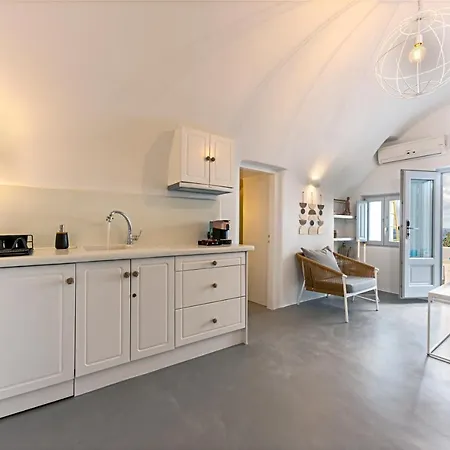 Helianthus Dream Homes Apartment